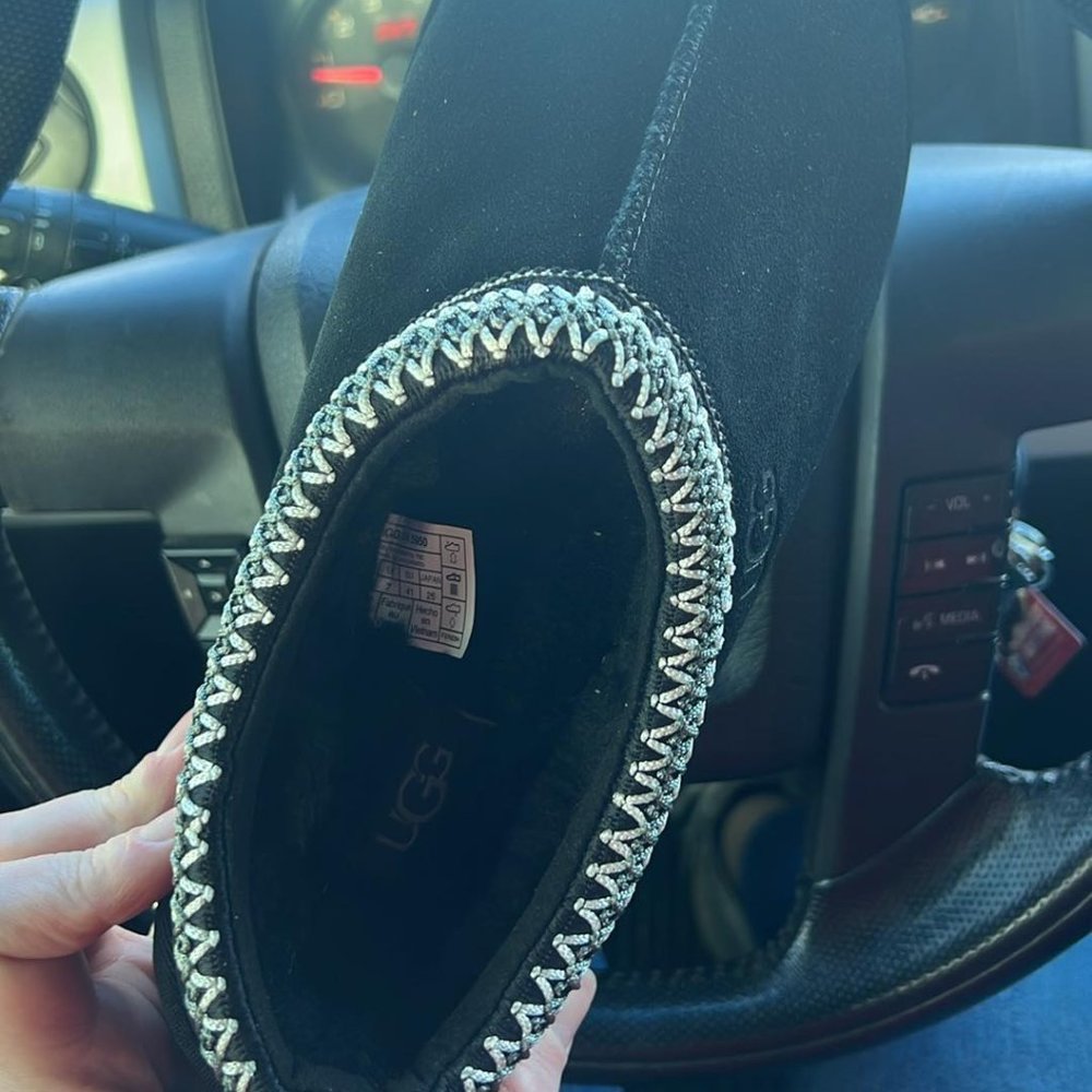 UGG Men's Tasman Black Slippers Size 8